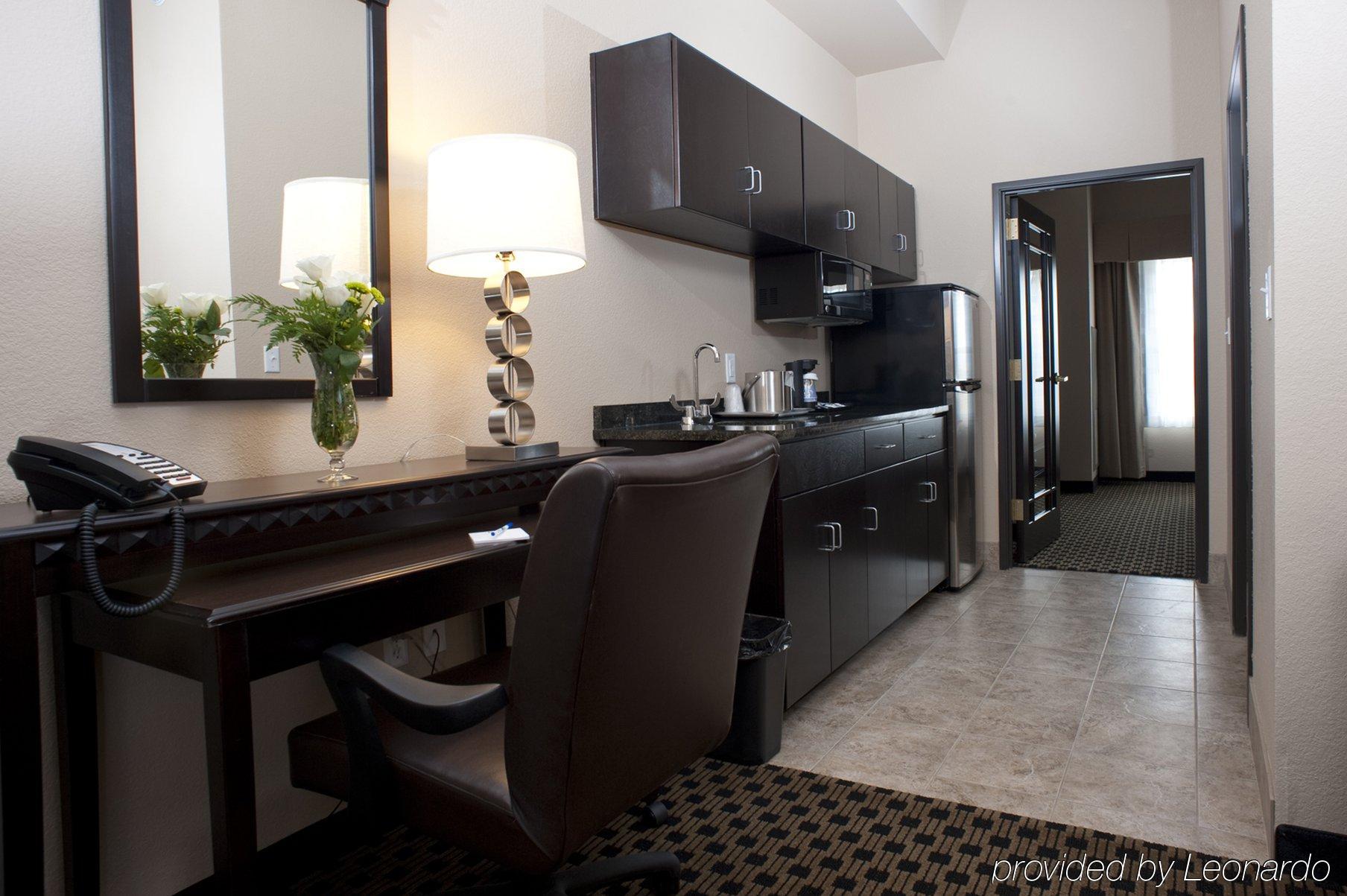 Holiday Inn Express & Suites - Green Bay East, An Ihg Hotel Zimmer foto